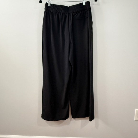 Athleta Pinnacle Trousers Black Size 4P NWT - Picture 3 of 5